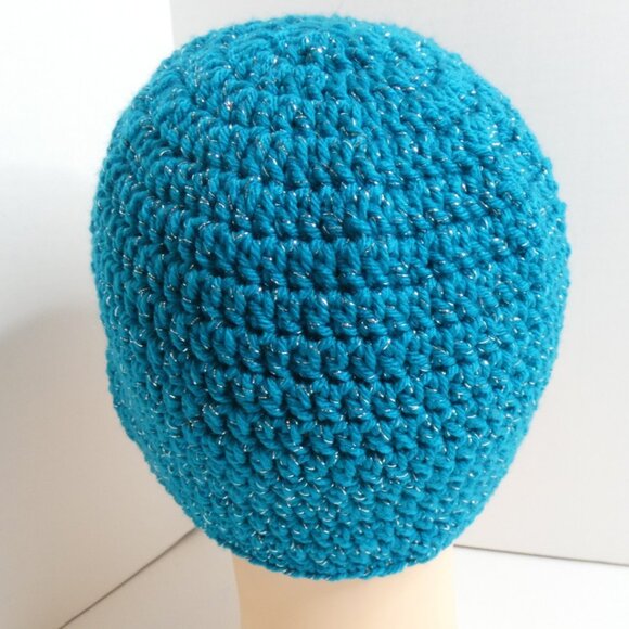 Sparkling Blue Skull Cap OS Handmade Crochet Hand Knit Warm Beanie Hat NWT - Picture 5 of 7